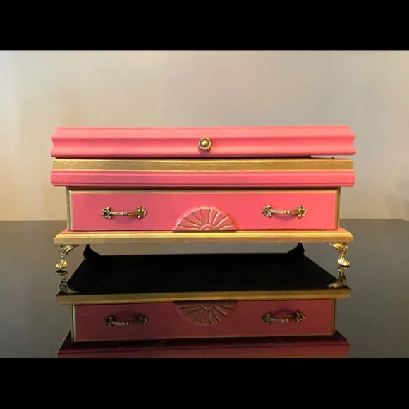 Coral and Gold Hand Paintef Vintage Jewelry Box